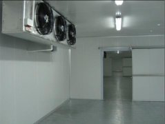 建造10000噸中型冷庫(kù)，冷庫(kù)造價(jià)多少錢一平米